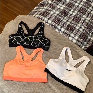 Nike Dri fit women’s comprsn sports bra sz large